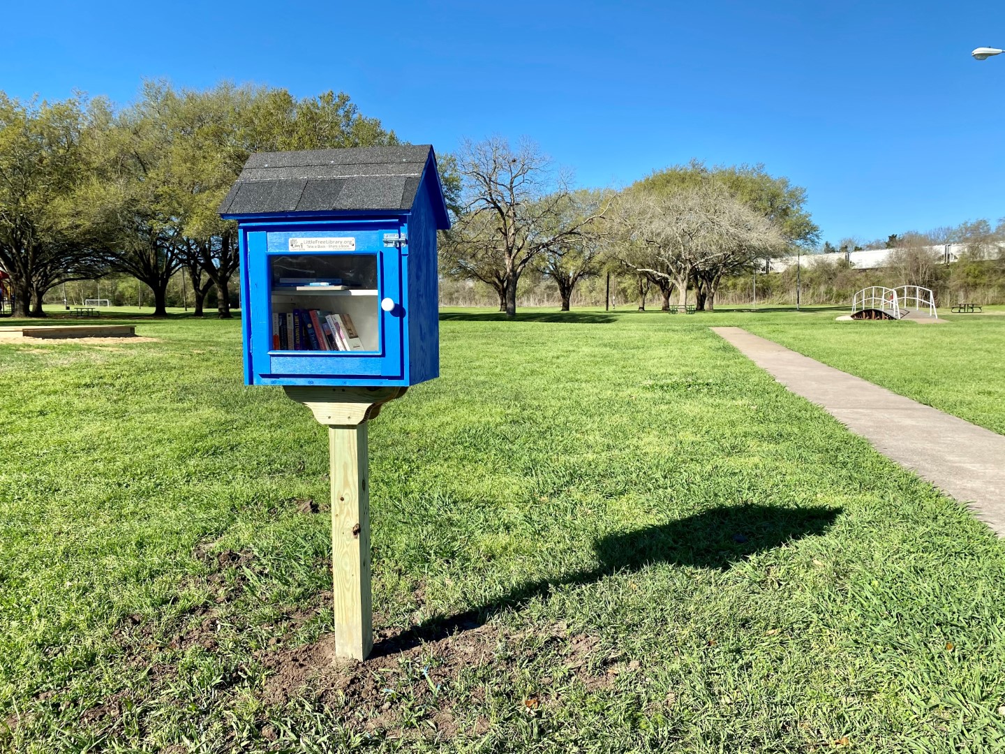 little-free-library-jackson-street-park
