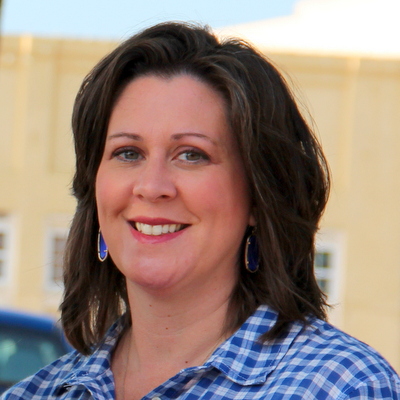Susan Nienstedt headshot