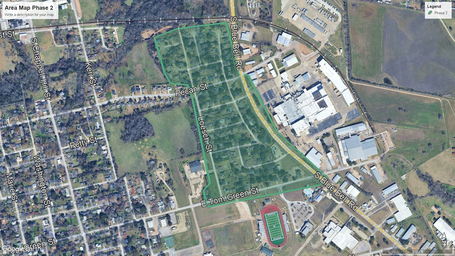 Area map showing South Blue Bell Road from the rail road tracks at the north side to E Tom Green Street on the south side. Blue Bell is on the right and on the left is the neighborhood to Loesch Street.
